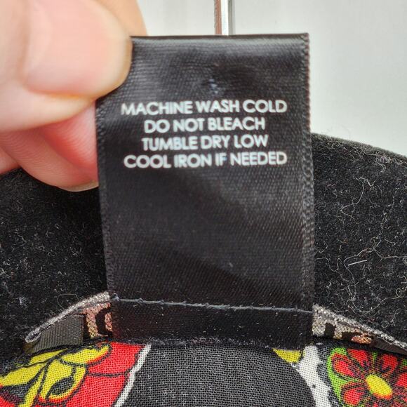 Hot Topic Skull & Roses Sheer Buttoned Down Tank Top Women's M - Picture 4 of 6